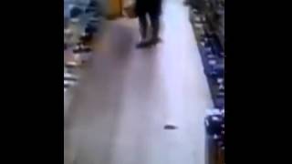 Kid sh ts himself shakes it out of his shorts walks off and lets someone step in it1