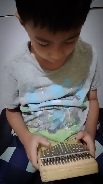 Amu to emu no uta cover #kalimbacover #amutoemunouta #7yearold