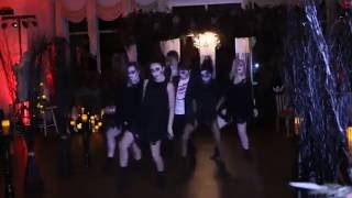 halloween wedding ceremony