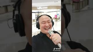The china laughing man is back ✔️