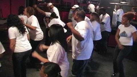 Dj Maestro presents Starlisa & The DHI Hustlers " Move Sumthin" Follow me on Twitter @iamdjmaestro