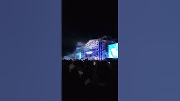 iwan fals dialun alun caruban full penonton