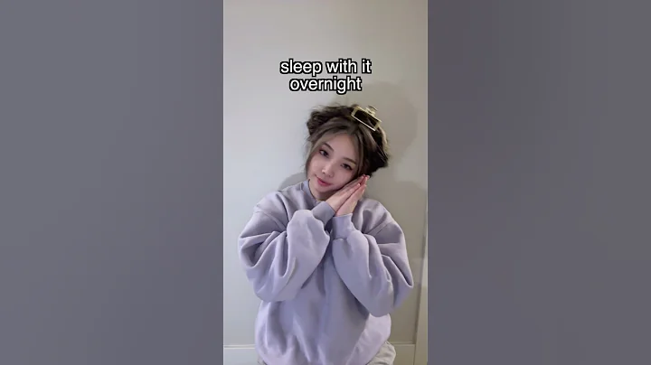 how to do heatless beach waves using a claw clip #shorts