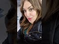 الممثلة نيرمين ماهر في الكشك قريب مع إيمي البدراني