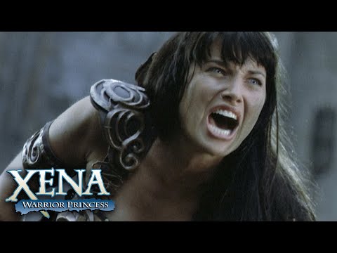Gabrielle Saves Xena's Life | Xena: Warrior Princess