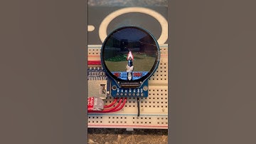 ESP32 DOOM 1.28” Round LCD GC9A01 Display!