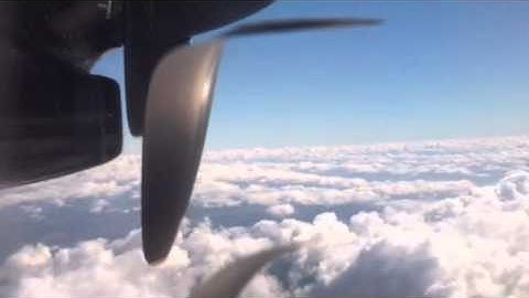 Optical Illusion Airplane Propeller by iPhone