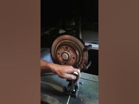Пежо 308 как поменять задние колодки