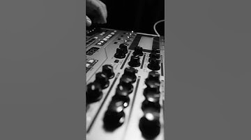 Bugger than me - First attempt on a old glitchy weird RS7000...