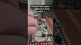 attiny85 suboctave with +5 down switch. Work in progress #diypedals #breadboard #suboctave #attiny85