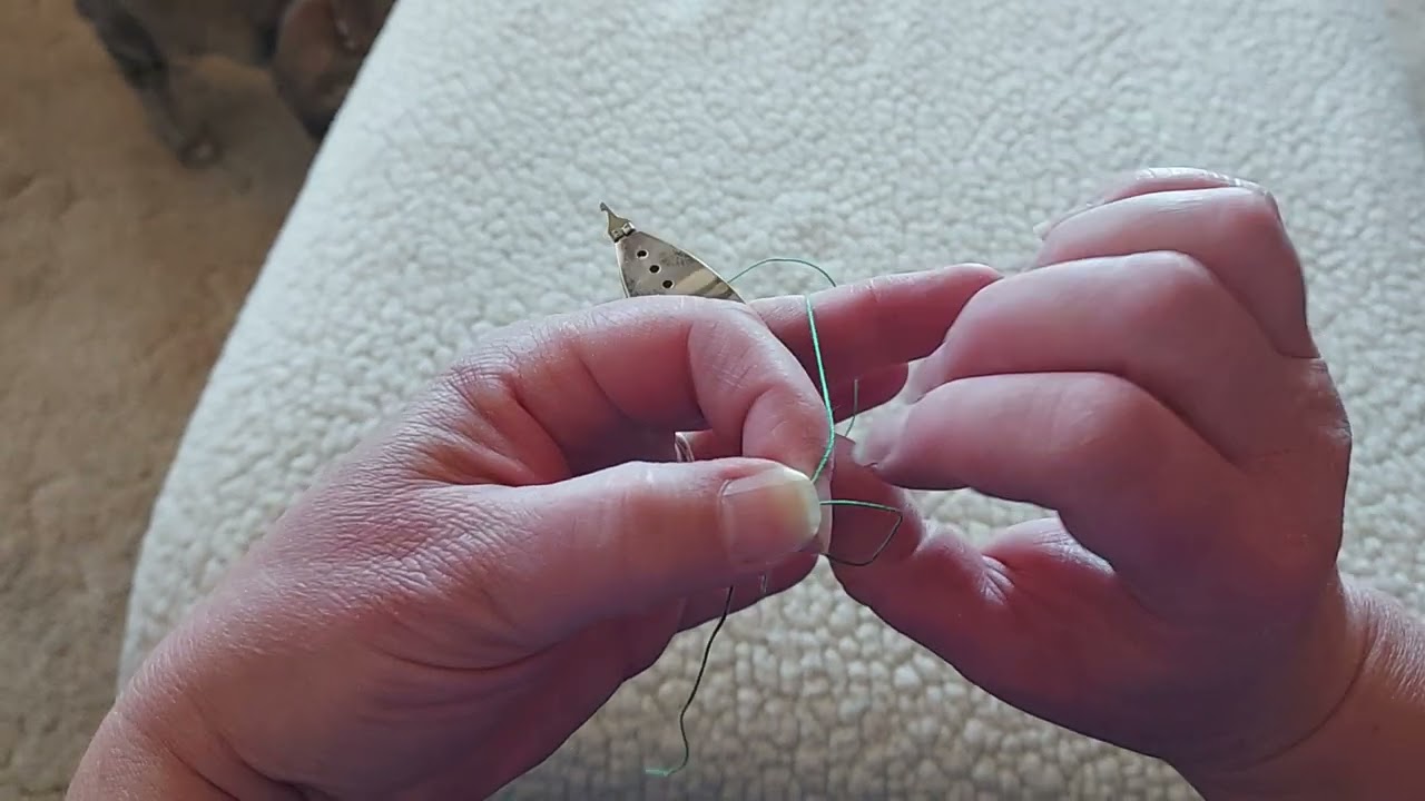 Dale Pomeroy's tatting method "the put and poke"