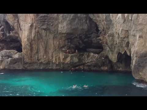 شاطئ سيدي مروان من أجمل شواطئ الجزائر