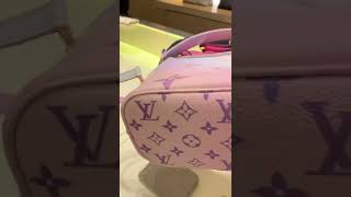 CUTEST LV BAG EVER?! 😮 Marshmallow Louis Vuitton Bag in Sunrise Pastel  2022 Review 