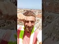 الحمد لله طول ما احنا واقفين على رجلينا لنبص لحد ولا بنقول لحد يدينا