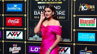 SIIMA Awards 2022 Red Carpet | Day 2 | Nidhhi Agerwal | Hansika Motwani | Malvika Sharma | 10TV Ent