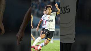 An Elegant Turn By Takuro Kaneko