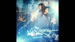 Sonny Moore (Skrillex) - Gypsyhook chords