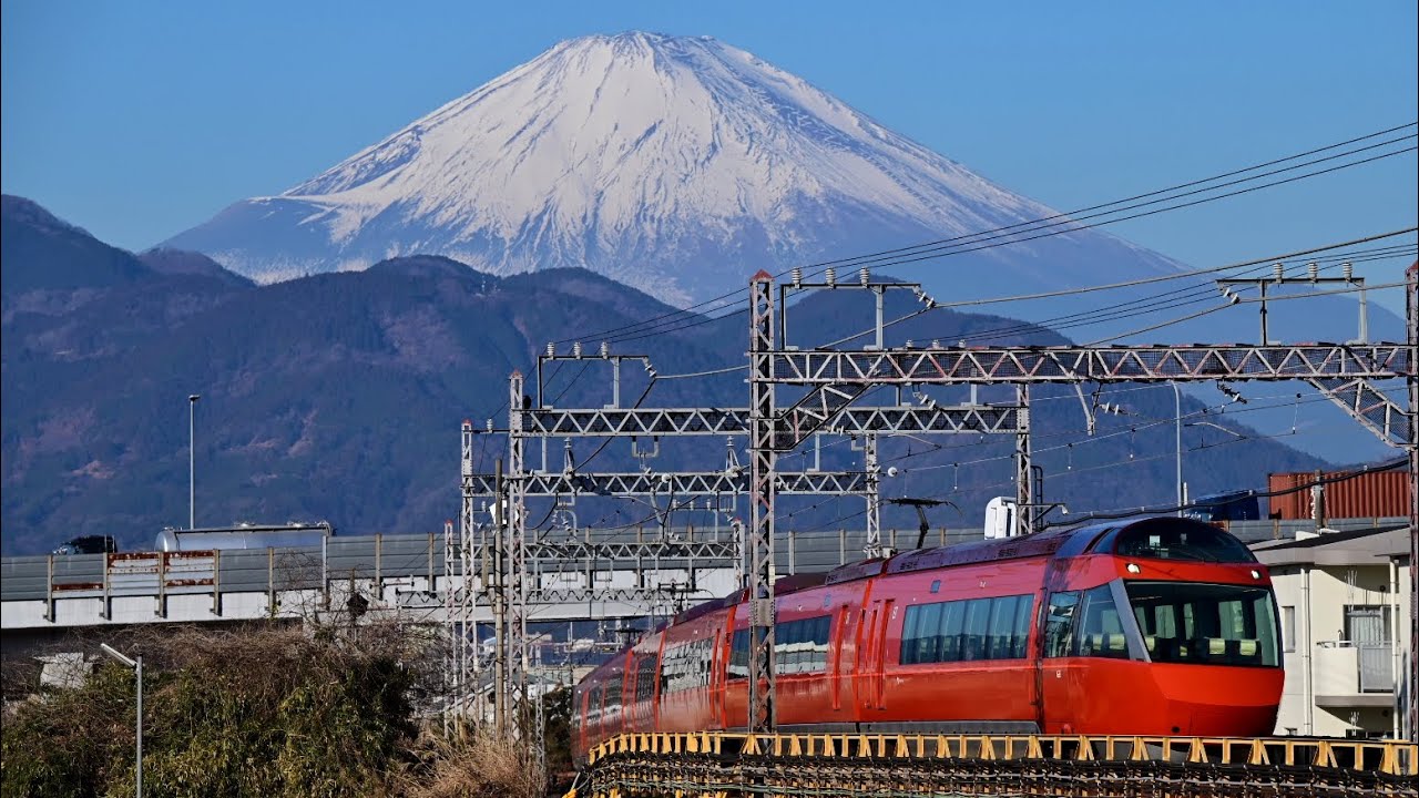 小田急線0790レ 特急ロマンスカーさがみ90号 70000形GSE 70051F 新松田