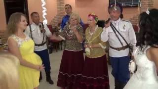 Видеосъемка свадеб в Волгограде StudioK2A казачий ансамбль поет песню Чарка на посошок на свадьбе