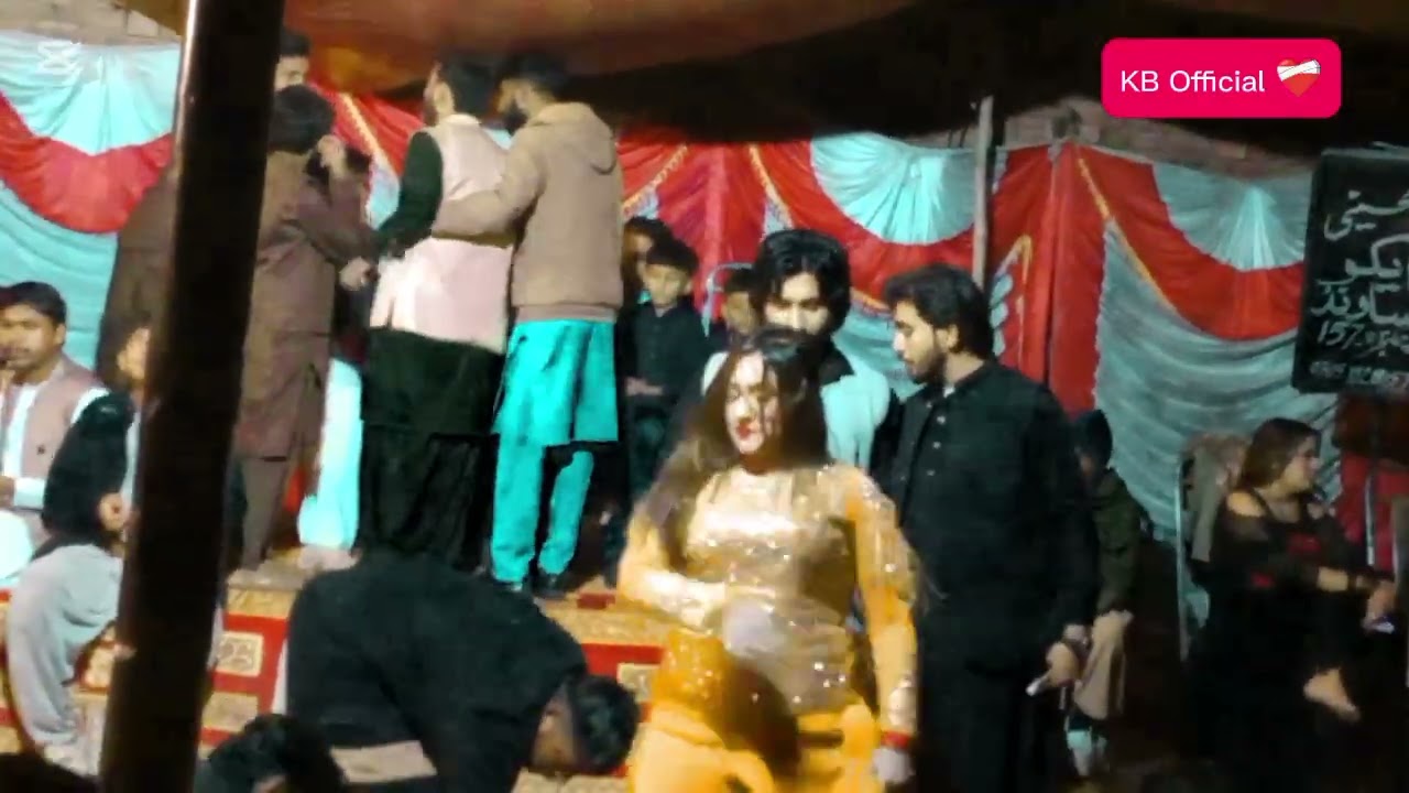 Hamare gaon ki shaadi 😘🤗💕