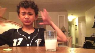 SOUR CANDY CHALLENGE😐 It was sour (SOUR)