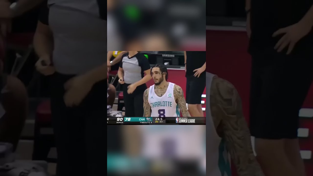 Liangelo Ball 4-Point Play!