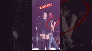 Babymonster 251123 Ahyeon Cute Reaction After Rora Voice Crack Love Monsters In Nagoya Day 2