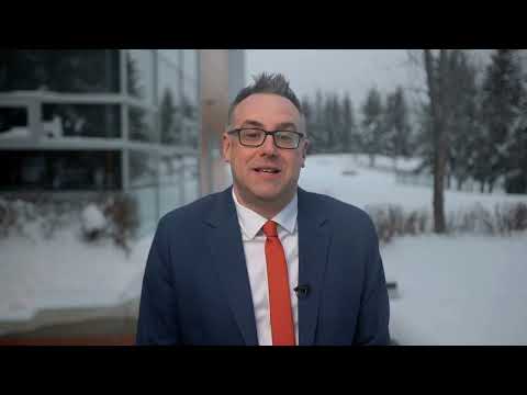 Video: Când a început universitatea athabasca?