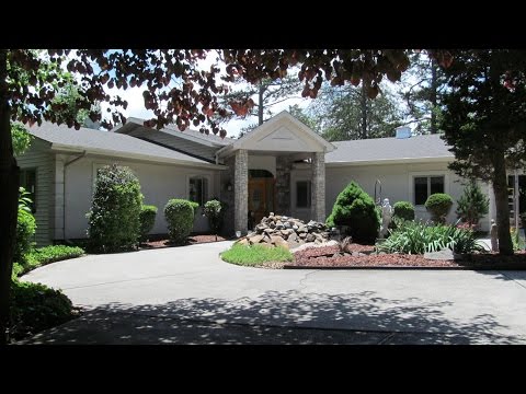 417 Seminole Place, Loudon, TN home video tour