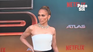 Nikki Glaser reveals reason Kim Kardashian was booed, JLO attends premiere without Ben | Headlines by Page Six 714 views 16 hours ago 1 minute, 43 seconds
