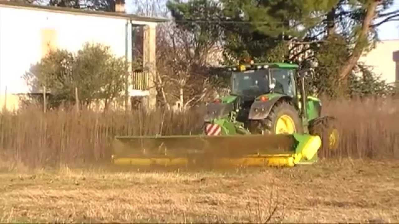 Trinciastocchi pieghevole SCORPIO P - dimostrazione in campo (Celli)
