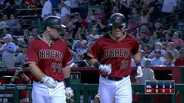 MIL@ARI: Lamb crushes a two-run homer to left-center