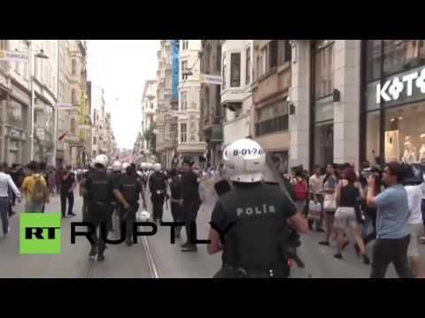 სტამბოლში ლგბტ პირების მიერ გამართული აქცია დაშალეს