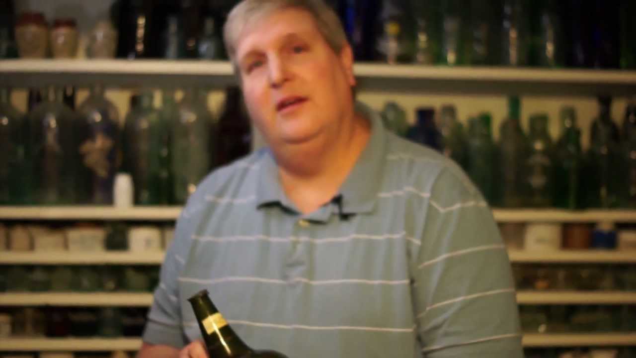 Black Glass Dutch Onion