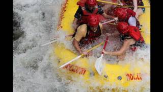 Hell Hole Rafts on the Ocoee River from above