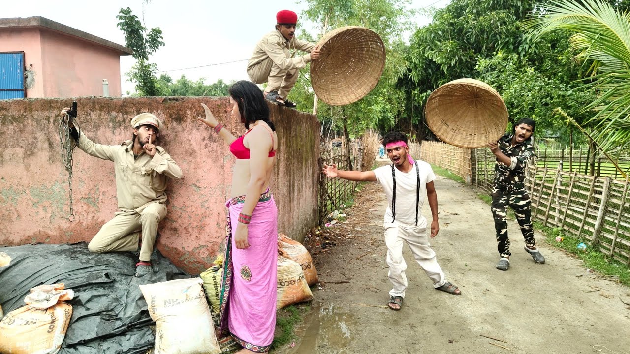 Intelligent Police V/s Kaidi || New Funny Comedy Video || By Apna Fun Joke