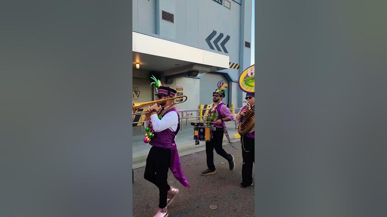 Music of Mardi Gras #universalstudiosorlando