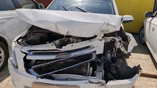 Chevrolet Cobalt после сильного удара в переднюю часть. Как думаете, сколько за такое нужно брать?