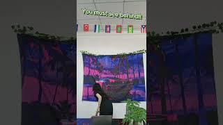 I love blacklight tapestries! That's so cool！