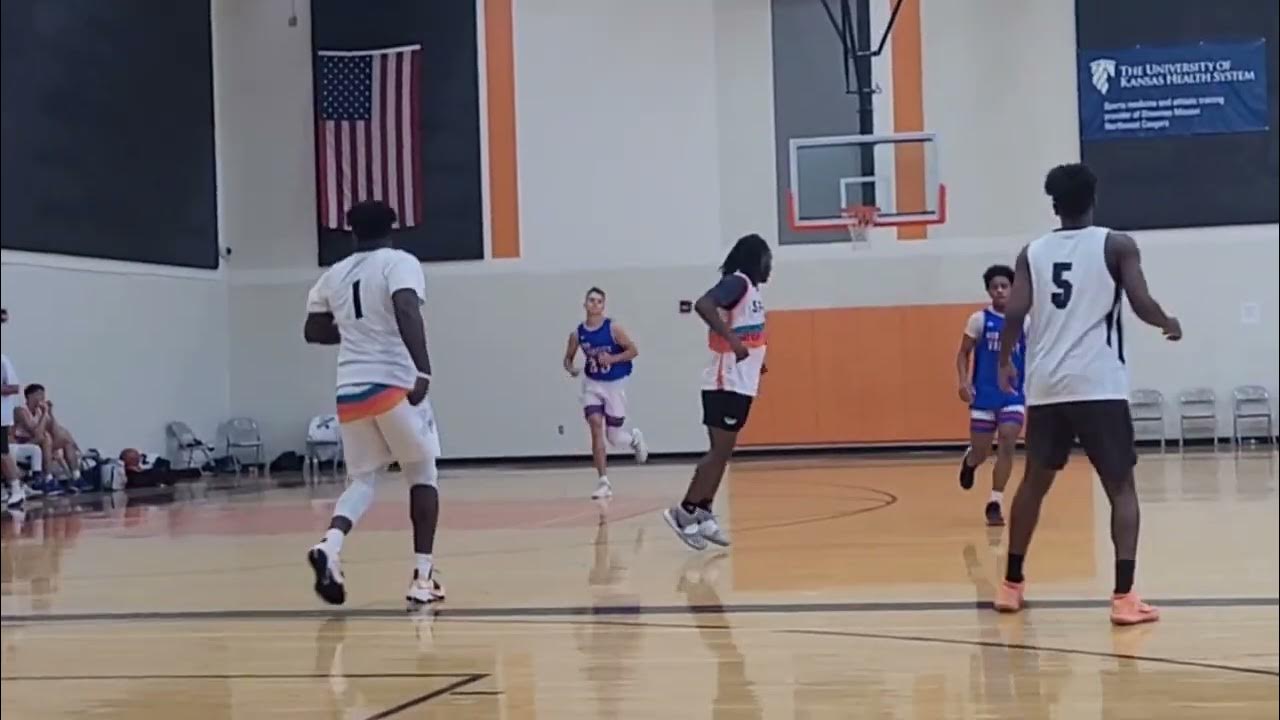 2023 Cameron Doss 0 and 810 Varsity Elite Blue in the Hoop City