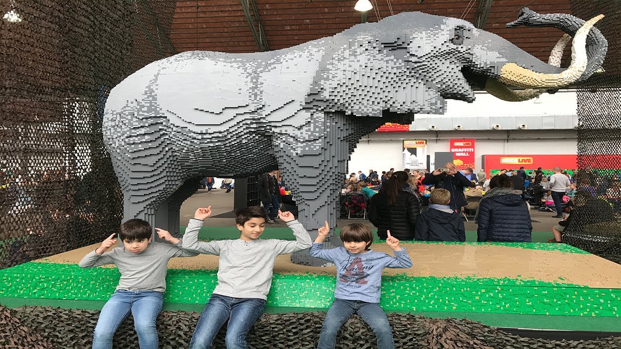 VLOG - On est dans le monde de Lego ! Exposition Lego Brick Live - StudioSurpriseToys
