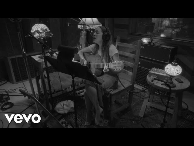 Natalia Lafourcade - Canta la arena (Video Lyric)