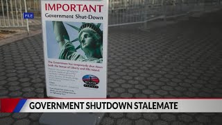 Government shutdown enters fourth week with lawmakers at stalemate