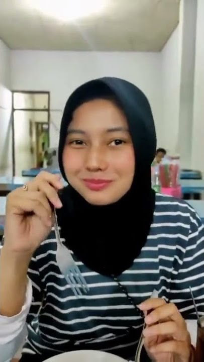 story WA halu prank ,makan bakso #shorts
