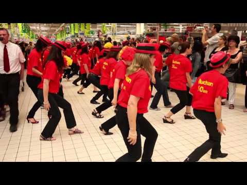 Auchan Perpignan Flash Mob Officiel 50 Ans