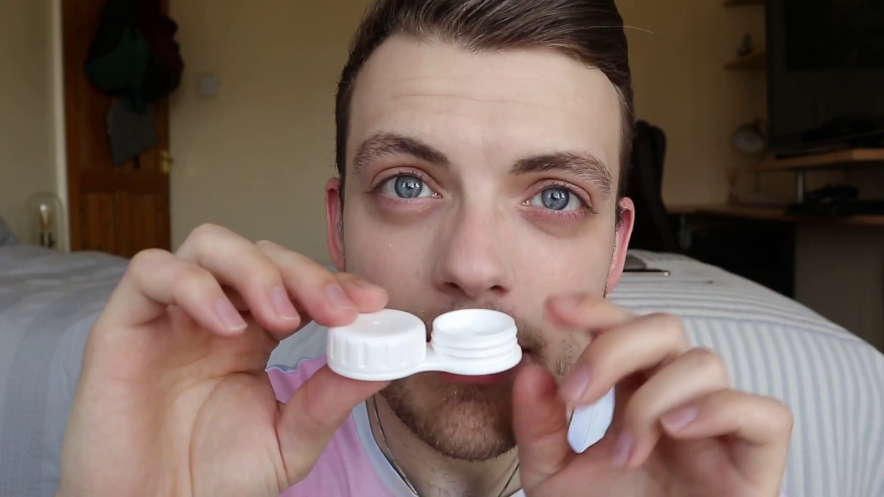 ASMR - FITTING YOUR CONTACT LENSES (personal attention) 👓😜