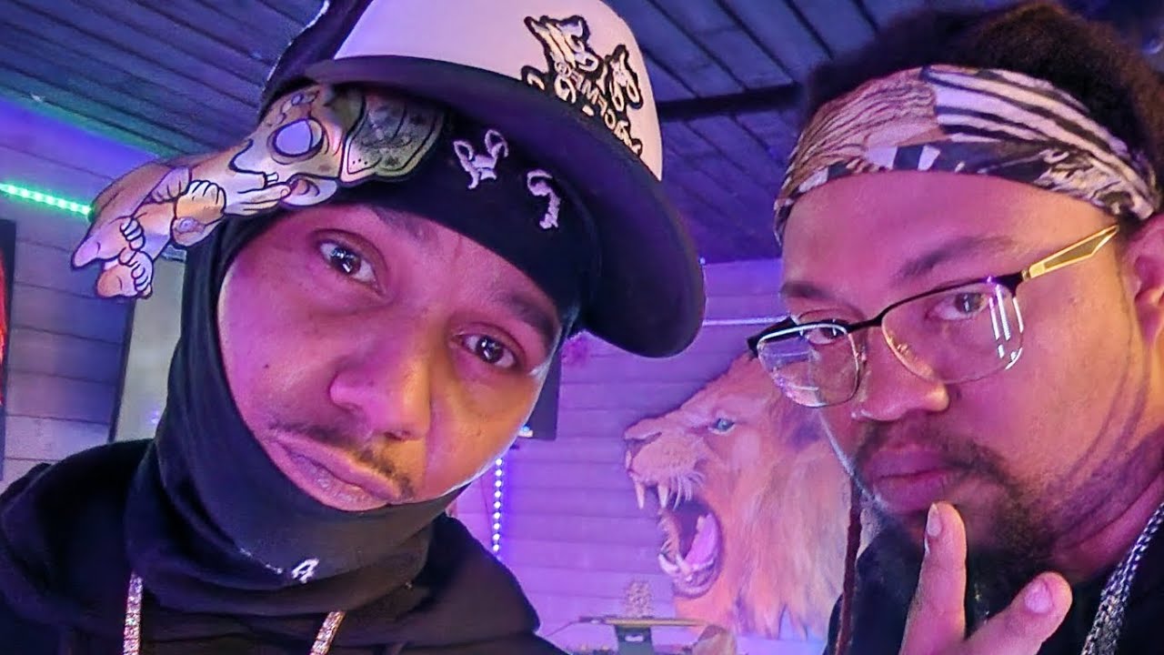 performing for juelz santana!! YouTube