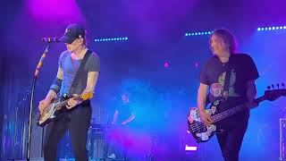 The Goo Goo Dolls play their song Dizzy on 04/08/24 in Fredericksburg, TX