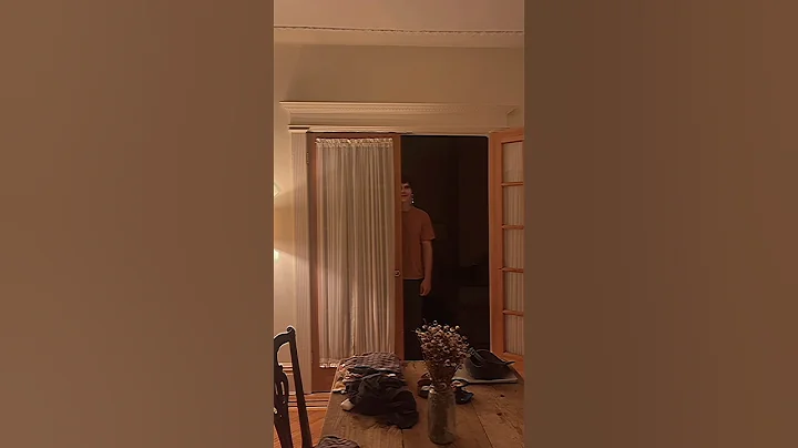 Doppelgänger spotted #horror #horrorstories #ghost #scary #spooky #creepy #spooky #jumpscare #demon