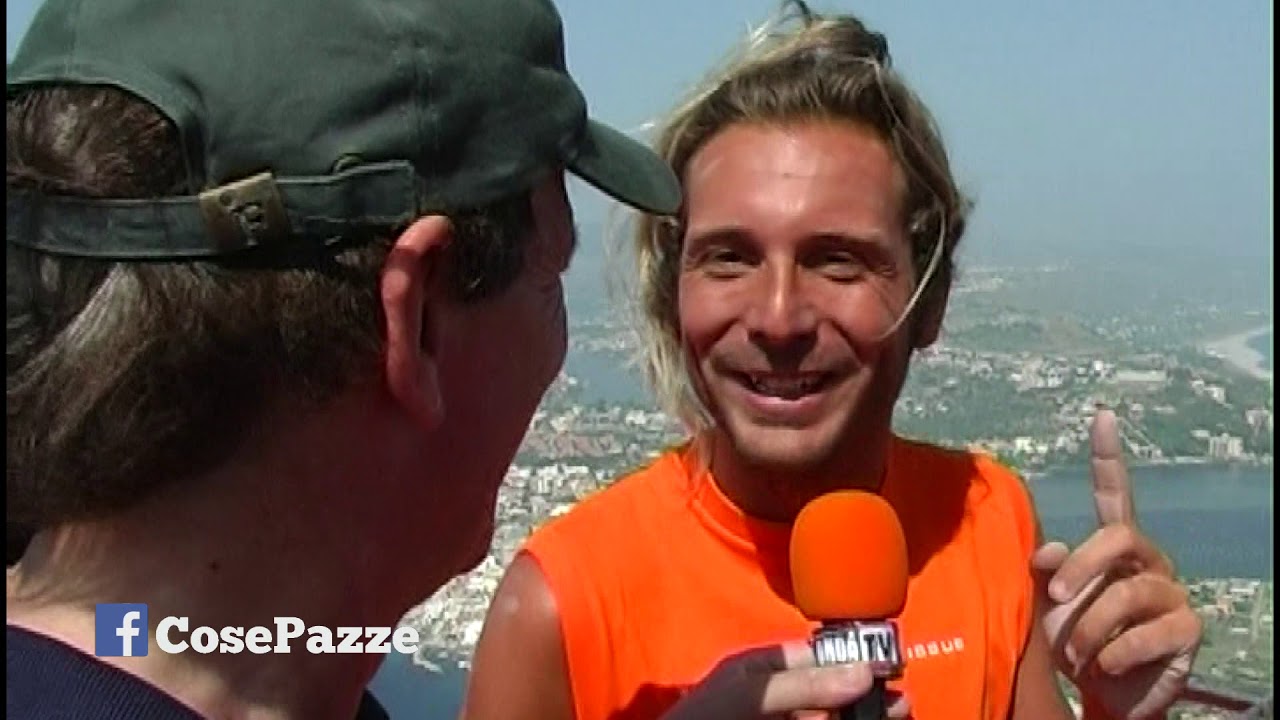 Lo Stretto di Messina visto dal Pilone di Torre Faro